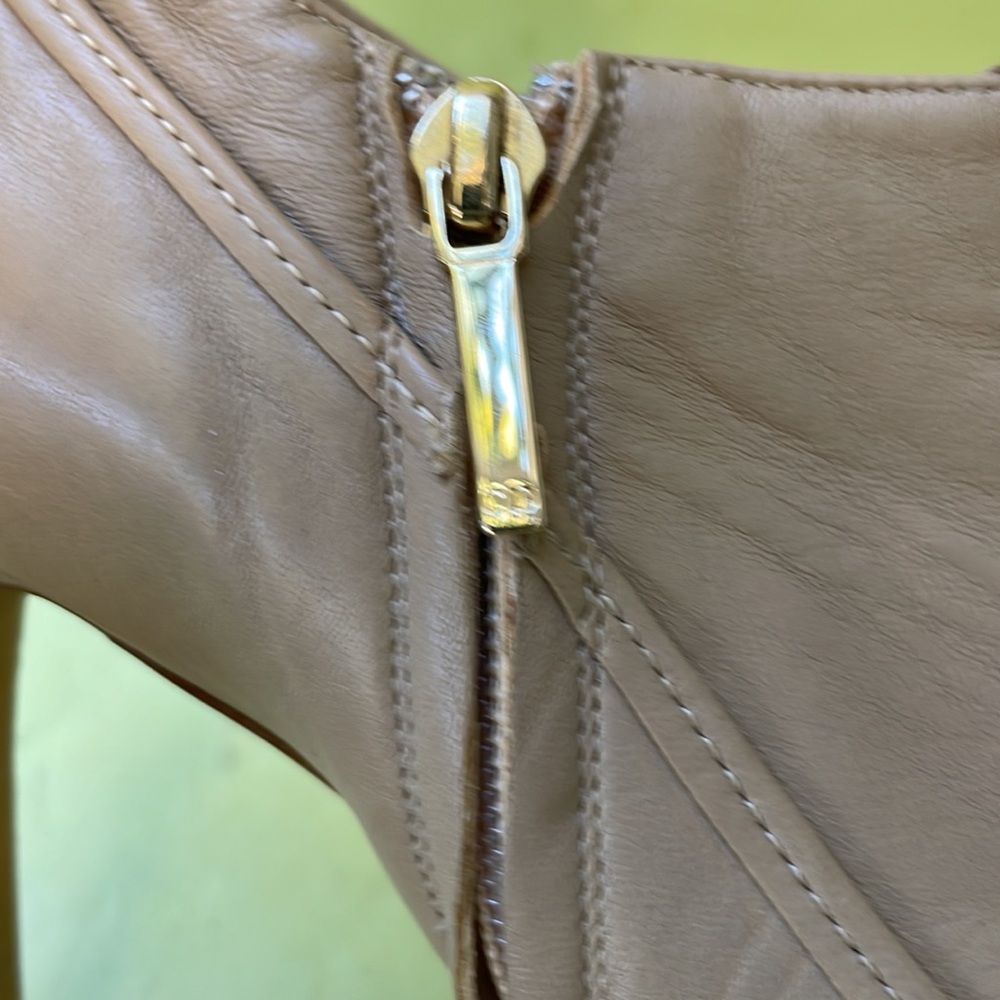 Dark cream/gold Christian Dior all leather booties - Picture 8 of 16